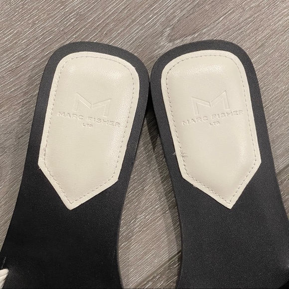 MARC FISHER // Ralla Channel-Quilted Leather Slides - Picture 2 of 3